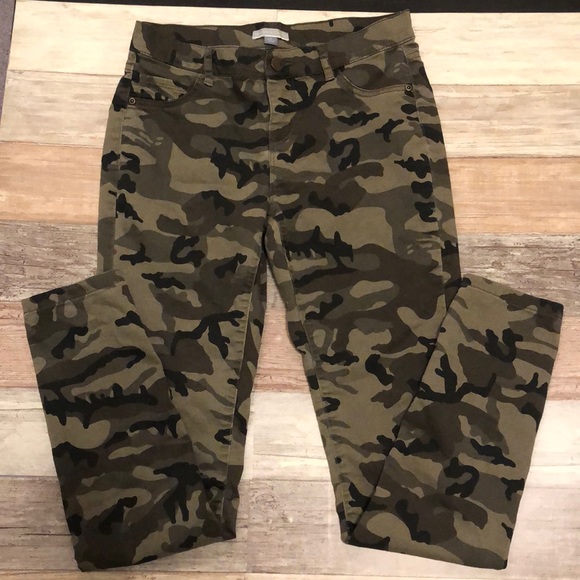 camo jean pants